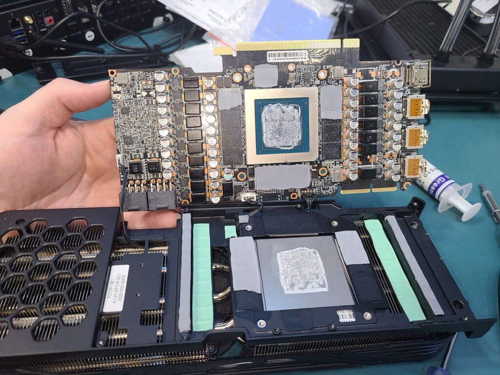 Inside of GPU repairing the thermal paste